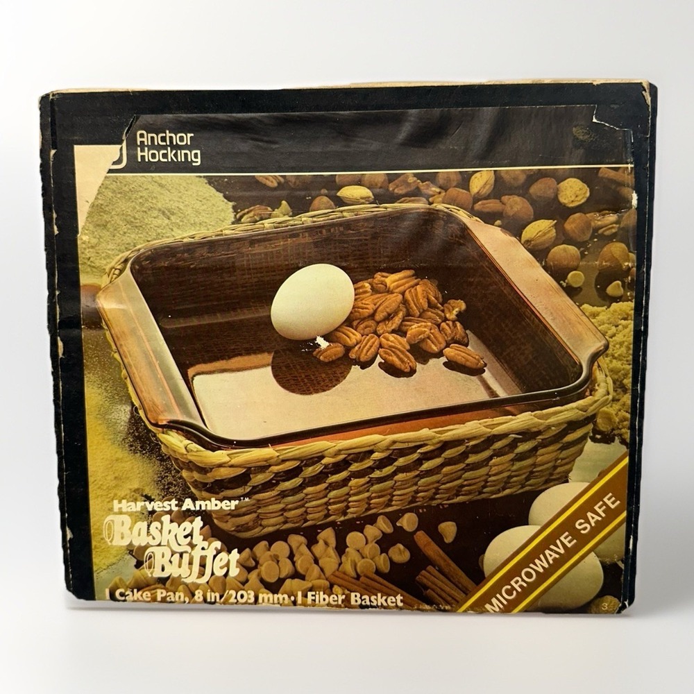 Vintage Anchor Hocking Country Accents Basket Buffet 8" Square‎ Cake Dish Boxed